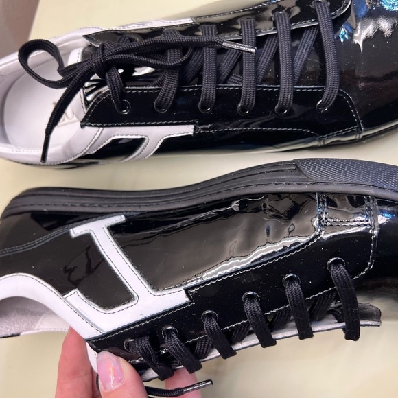 LORIBLU Black and White Men's Sneakers - Picture 2 of 11